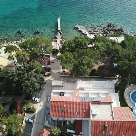 Apartment Sesar Krk - No. 3 Cvita *