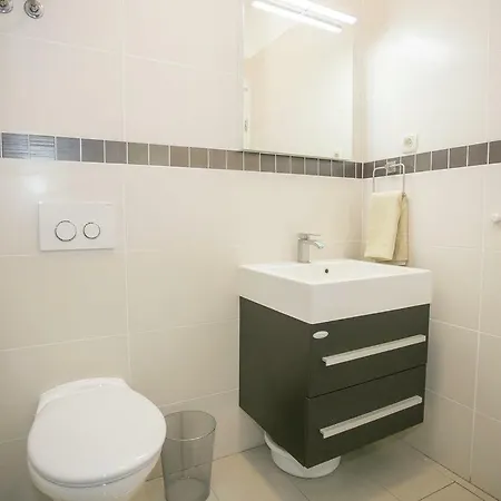 Sesar Krk - No. 3 Cvita Apartment