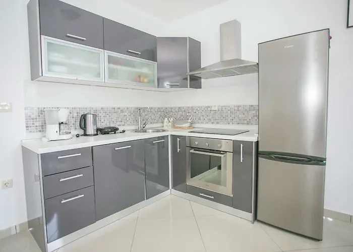 Sesar Krk - No. 3 Cvita Apartament *